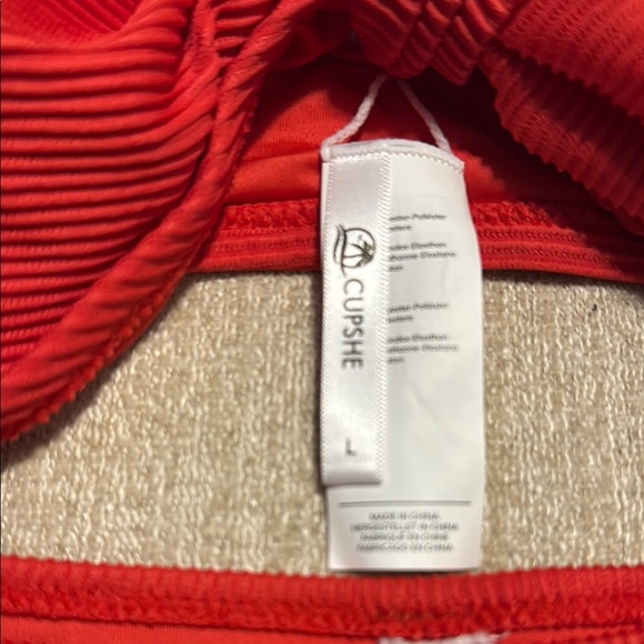 Red Ribbed Bikini Set - Picture 3 of 3